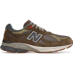 New Balance 990v3 - Brown