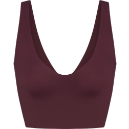 SKIMS x Nike Matte V Neck Bra Top - Currant
