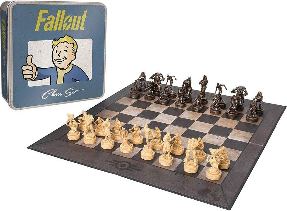 Chess set USAopoly Fallout Chess Set