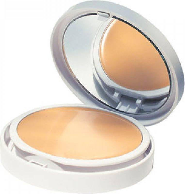 Color Compact Foundation SPF50 Light 