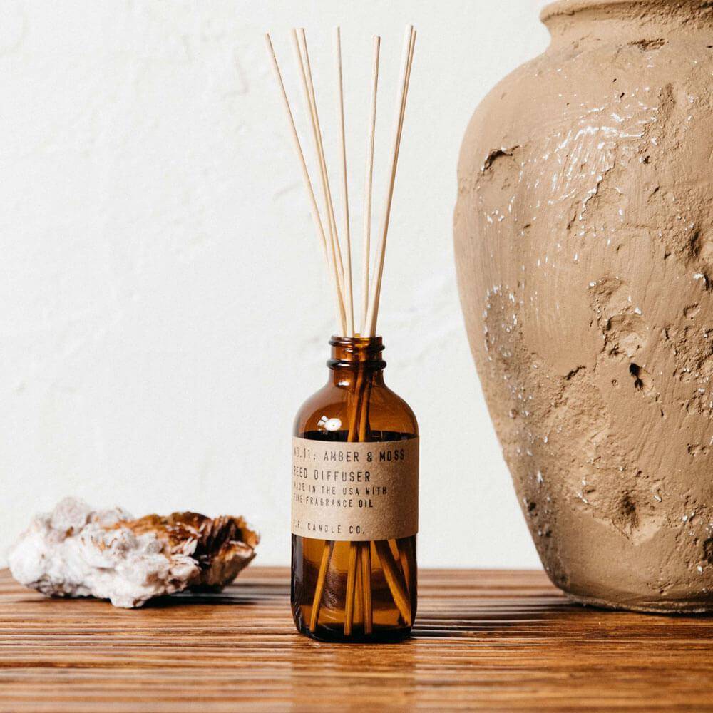 P.F. Candle Co Amber & Moss 3.5 Reed Diffuser Doftljus