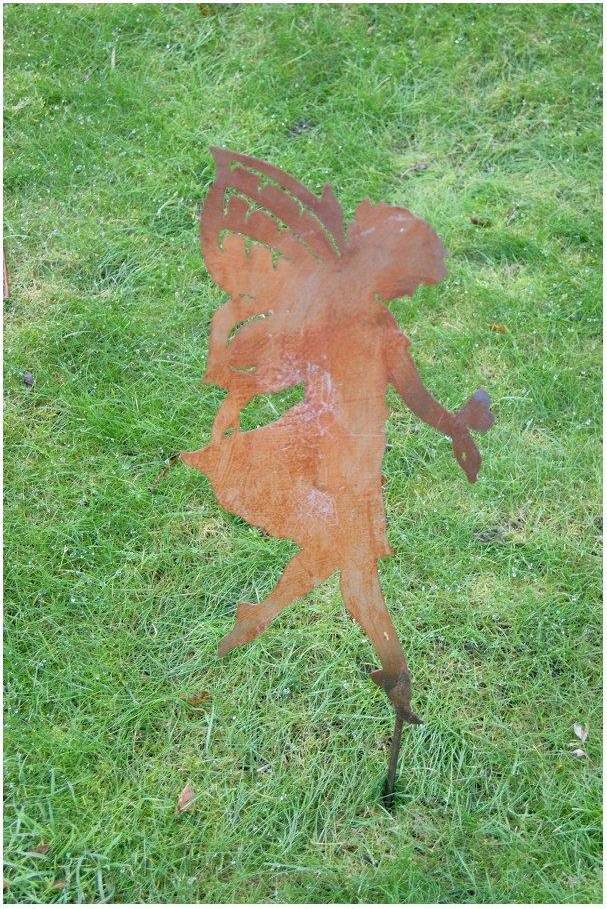 Poppy Forge Large Fairy Rust