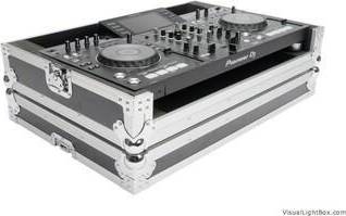 DJ Controller Workstation XDJ-RX3