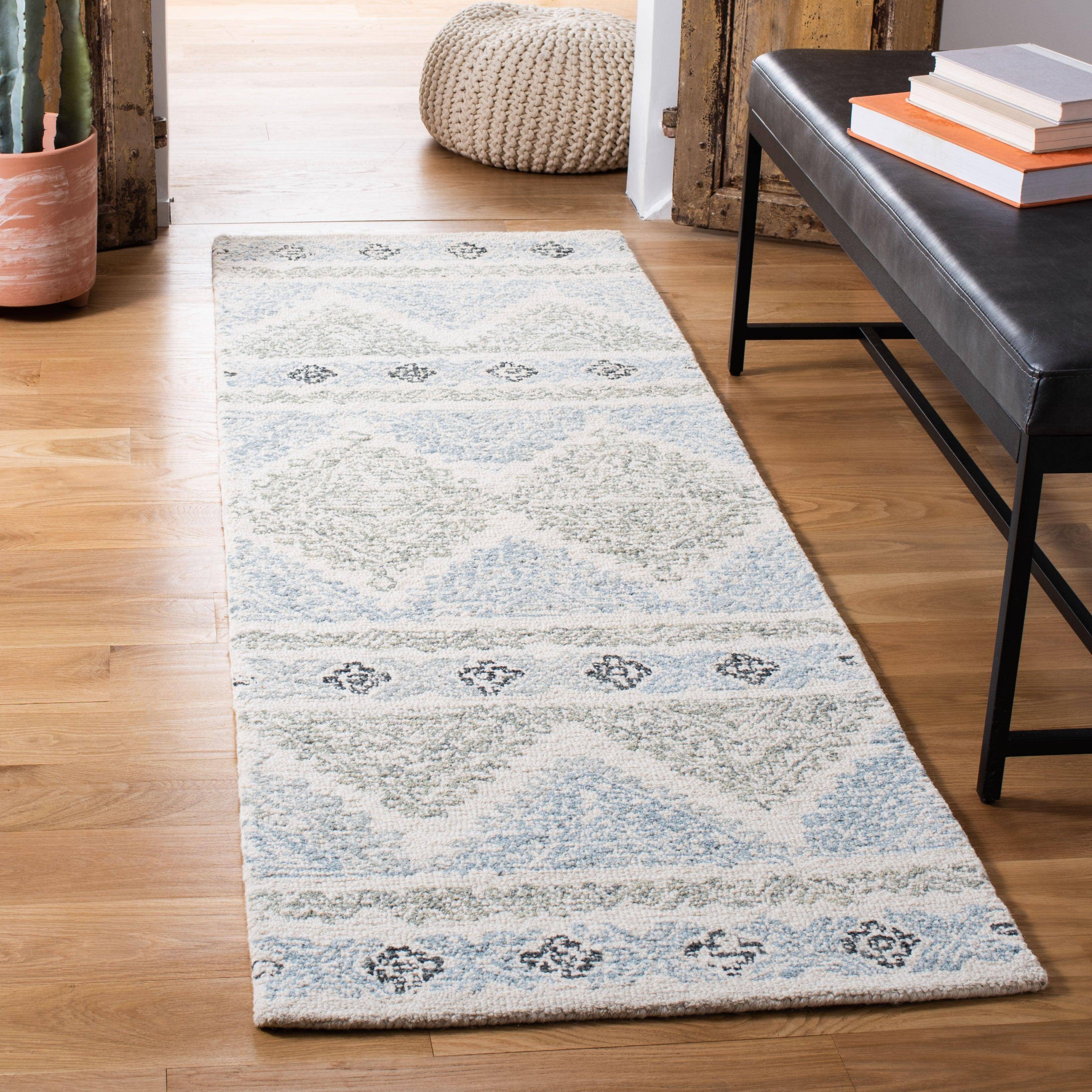 Safavieh Micro-Loop Collection Gray, White