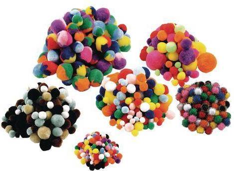 Colorations Colored Pompoms 700pcs