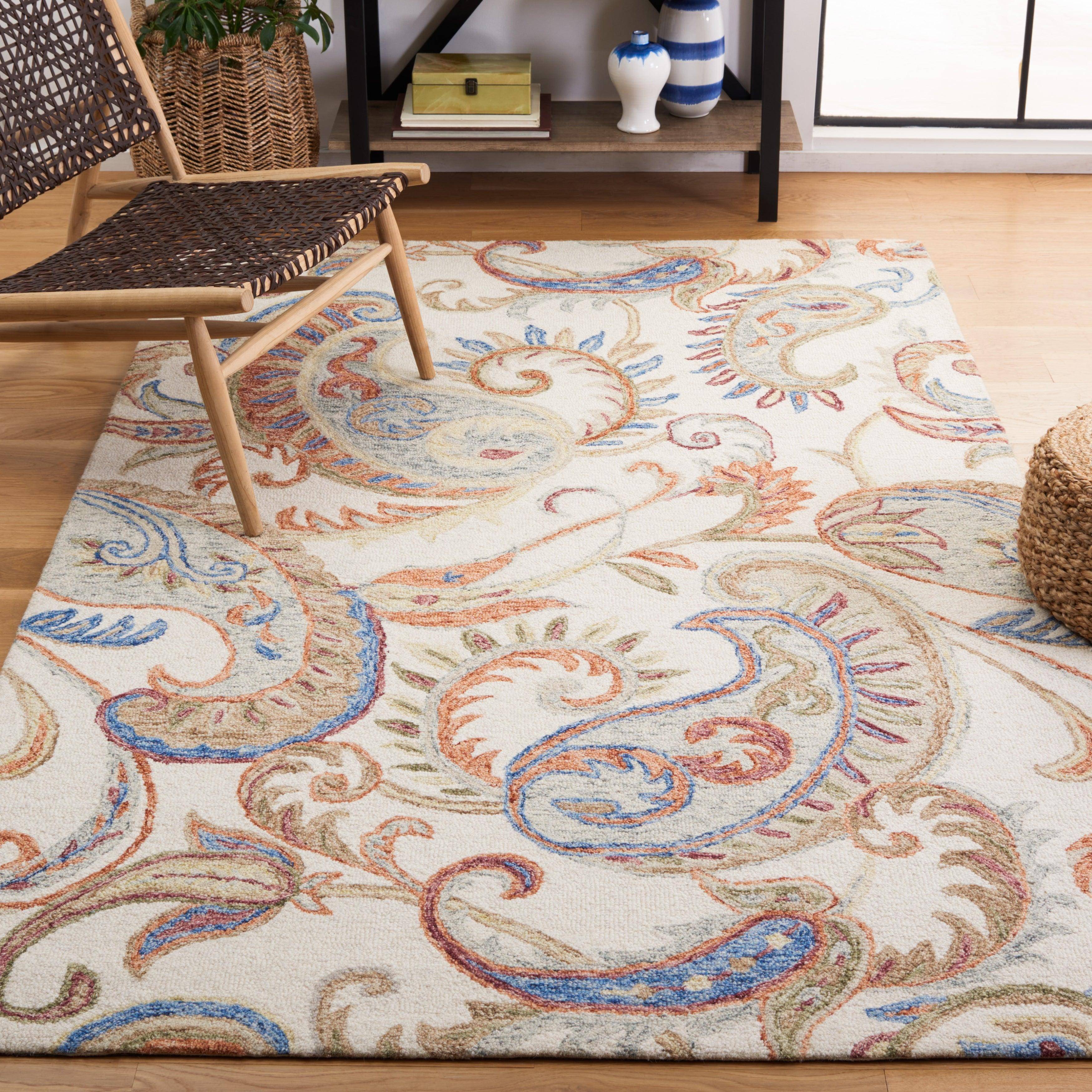 Safavieh Micro-Loop Collection White