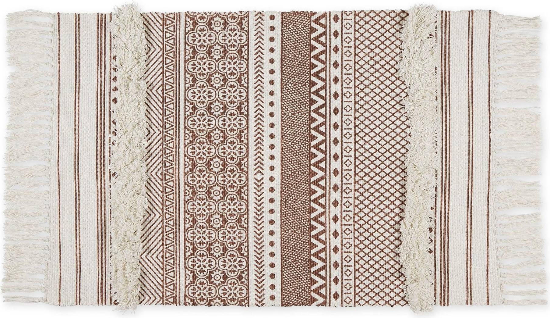 DII Shabby Chic Textured Shag Rug White