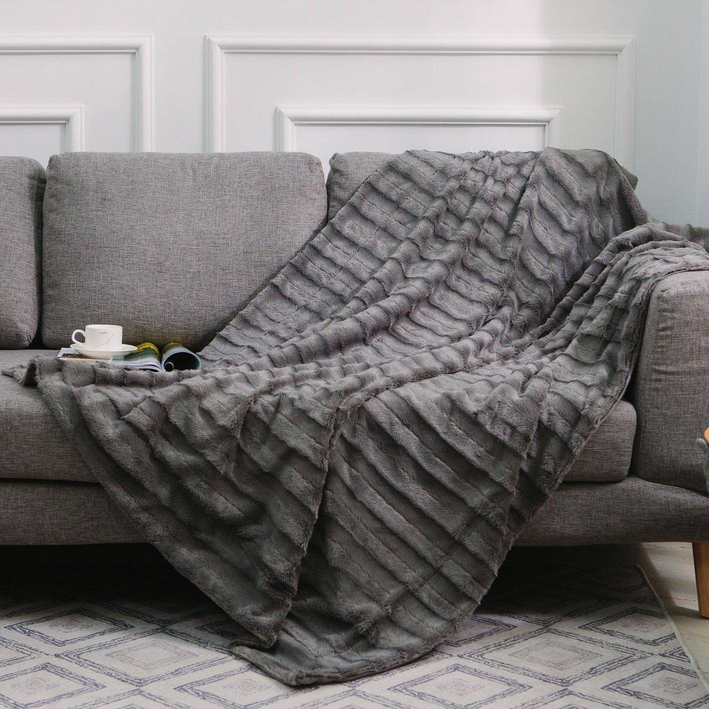 Cheer Collection Ultra Soft Blankets Gray
