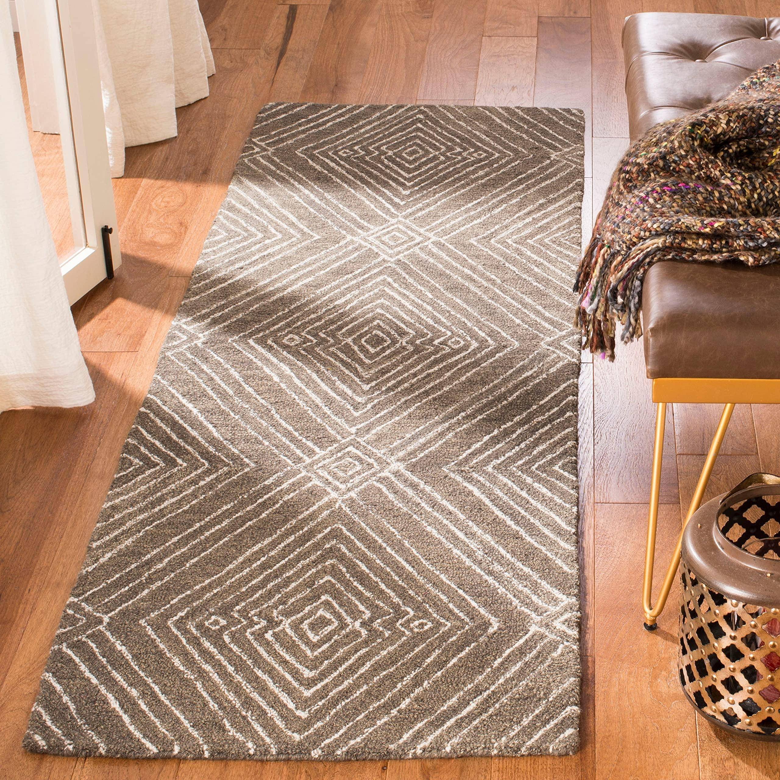 Safavieh Micro-Loop Collection