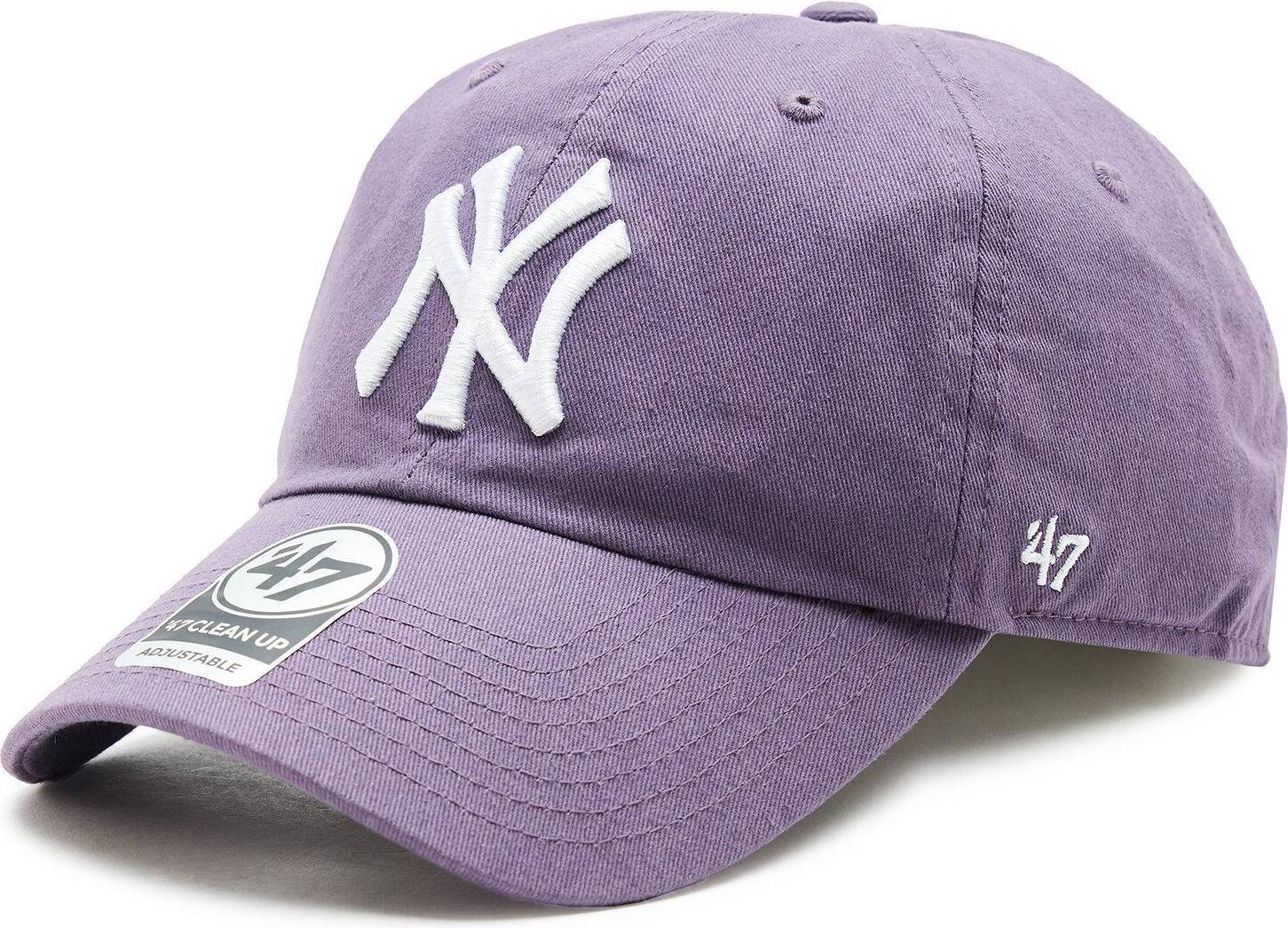 Yankees Clean Up Caps