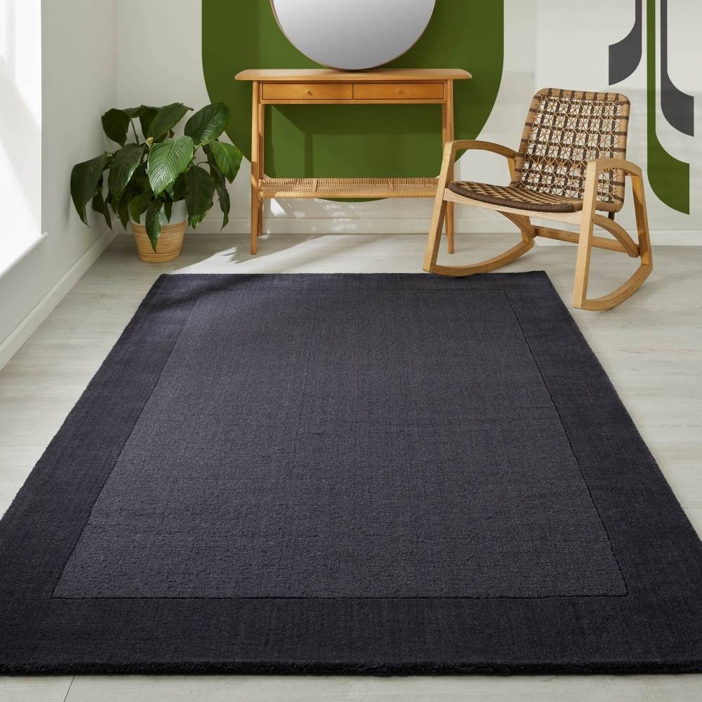 Large 160x230cm Colours Bordered Wool