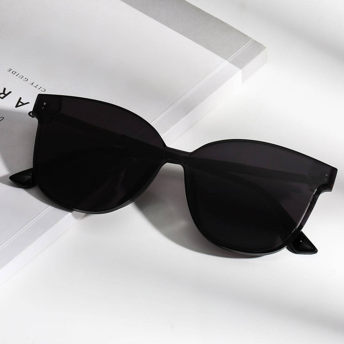 Shein Geometric Frame Rhinestone Rimless Decorative Sunglasses