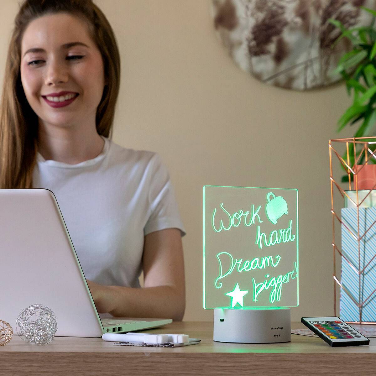 InnovaGoods Lavagna a LED per Appunti e Messaggi LED Lemo
