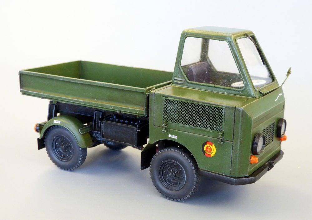 Multicar M-22 modellkit