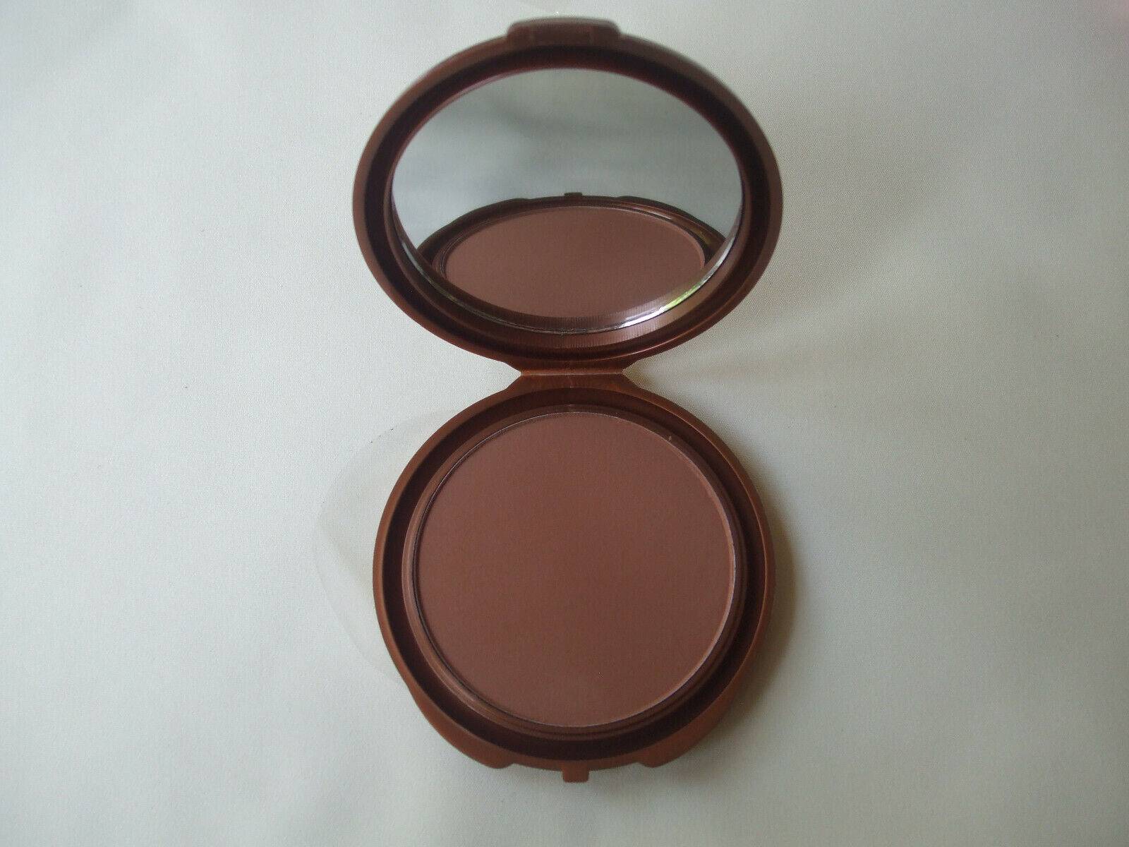 Laval Bronzing Compact Medium Matte