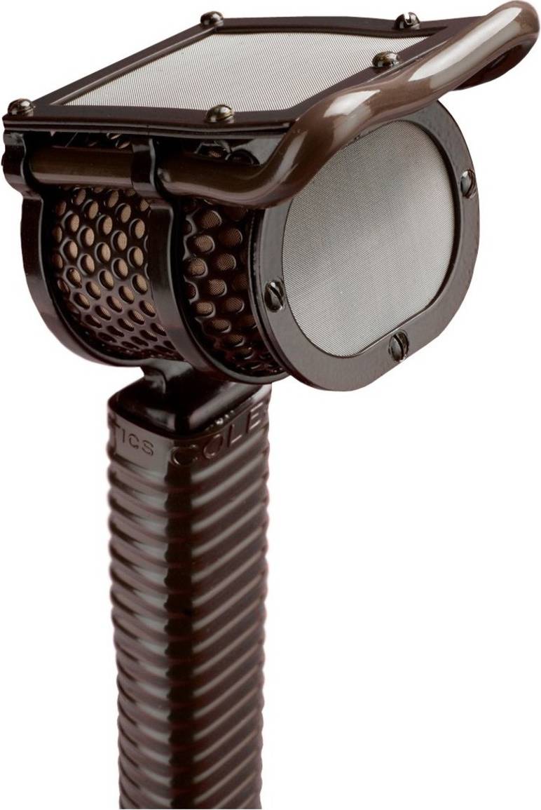 Coles Commentators Ribbon Mic