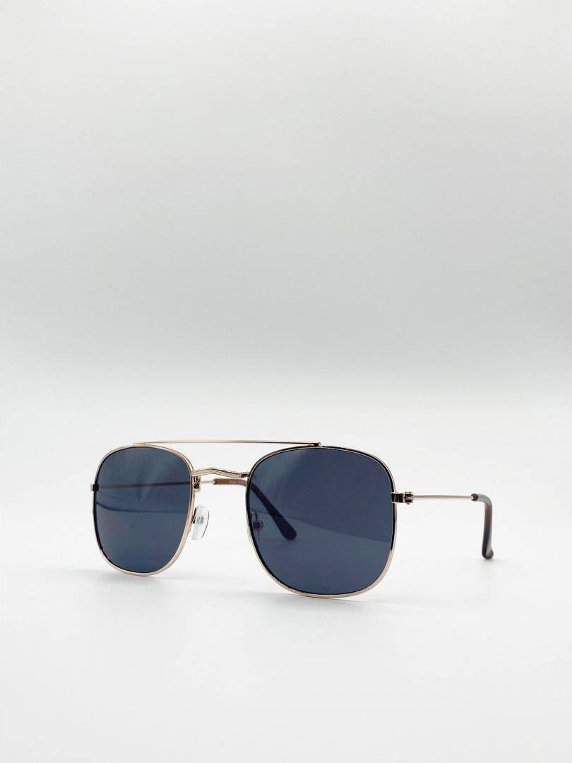 Metal Frame Aviator Style Square