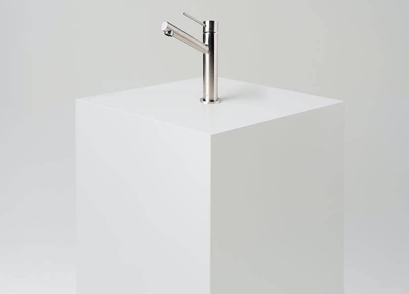 INR Vector Mid, Brushed Stainless.