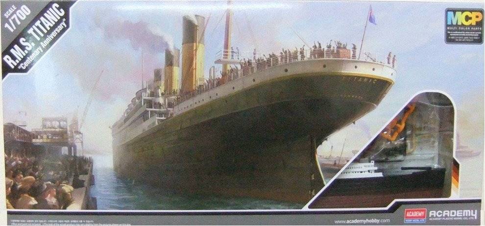 Academy Titanic Model Kit