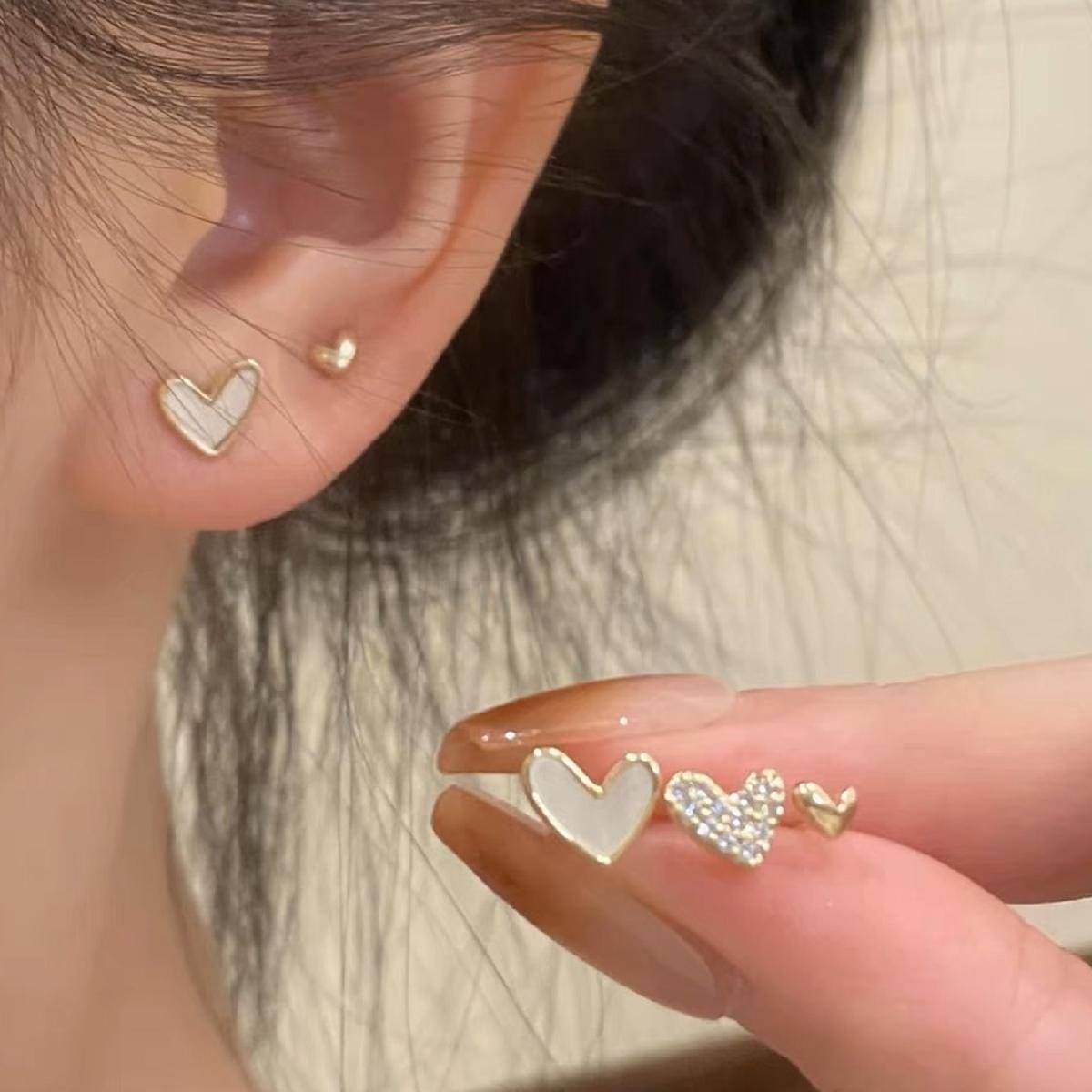 Shein Fashionable Delicate Heart Shape Rhinestone Earrings Set