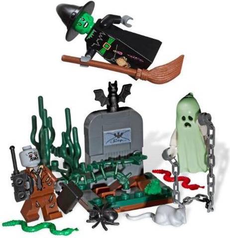 LEGO Halloween Accessory Set