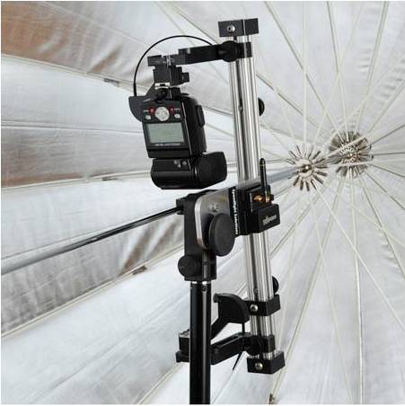 The ring camera system Doiron Design LS220N-SR2 Off Camera Lighting System