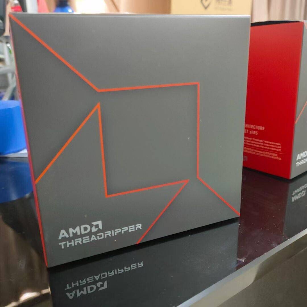 Amd threadripper AMD Ryzen Threadripper 7970x Desktop Processor