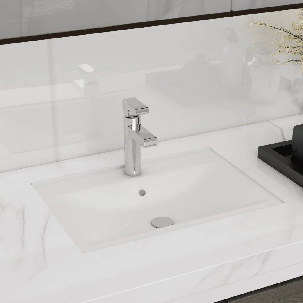 Belfry Bathroom Rolen Ceramic Countertop