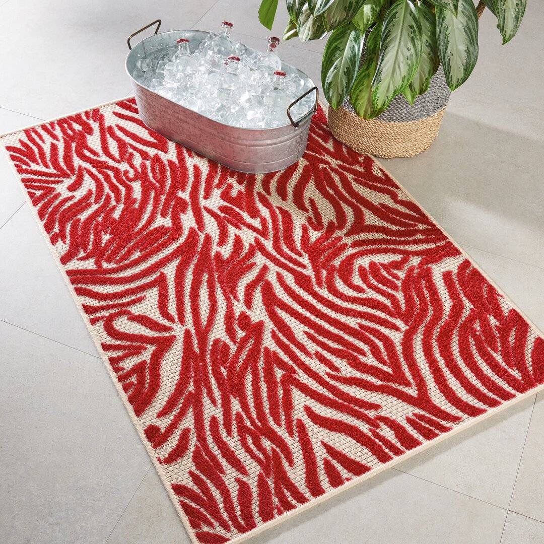 Brayden Studio Strickland Rug Red