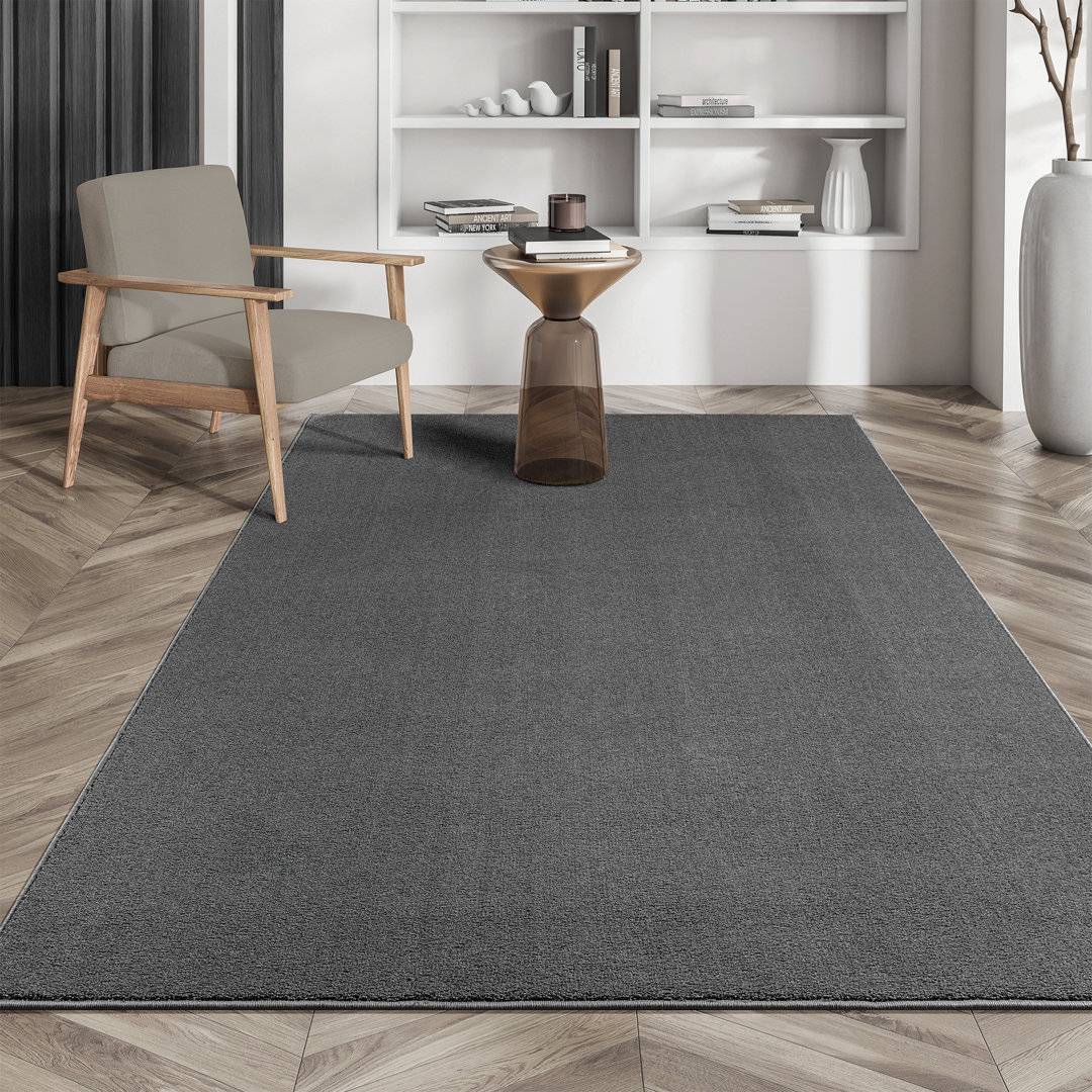 Ebern Designs Jeanie Machine Made Area Rug