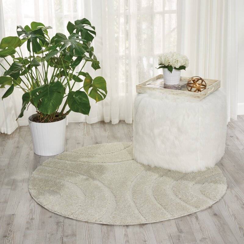 Metro Lane Wolfe Area Rug White