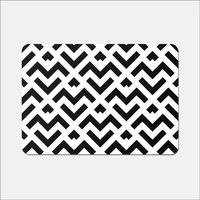 Warren Reed And White Abstract Pattern Place Mat Black