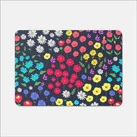 Warren Reed Flower Pattern Place Mat White, Multicolour, Red