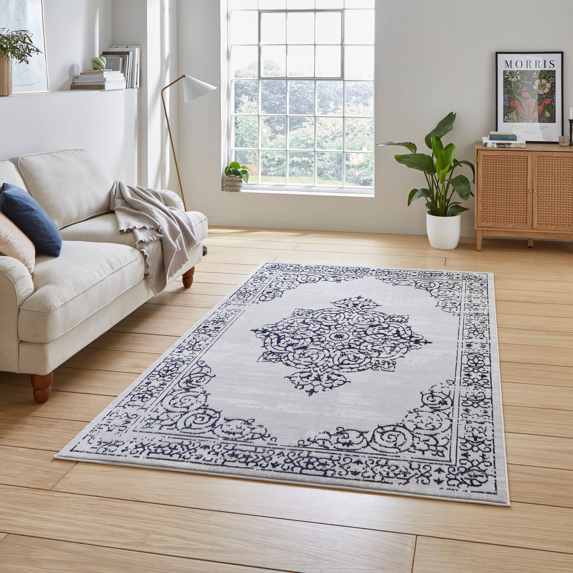 Think Rugs Artemis Traditional Metallic Blue