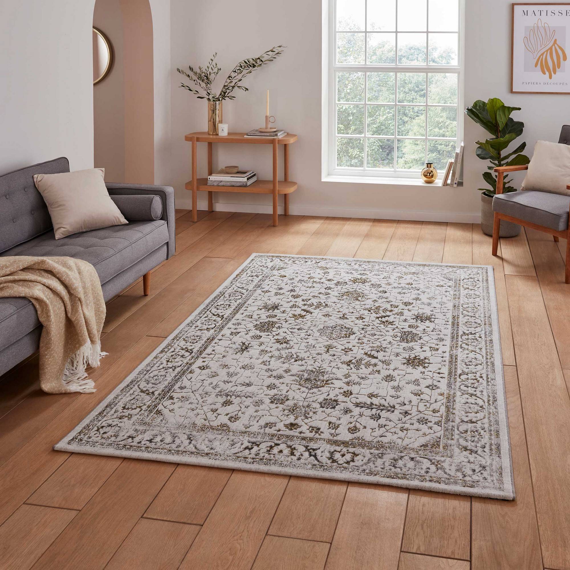Think Rugs 50112 Traditional Motif