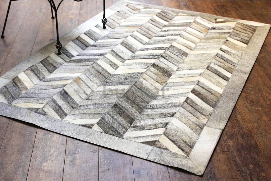 Union Rustic Mckinney Cowhide Grey/Ivory Rug