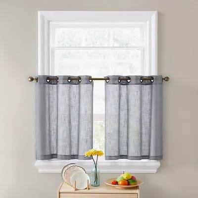 & Linens Vienna