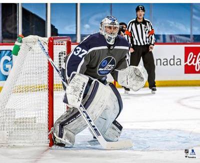 Fanatics Authentic Winnipeg Jets Unsigned Reverse Retro Jersey - In Net