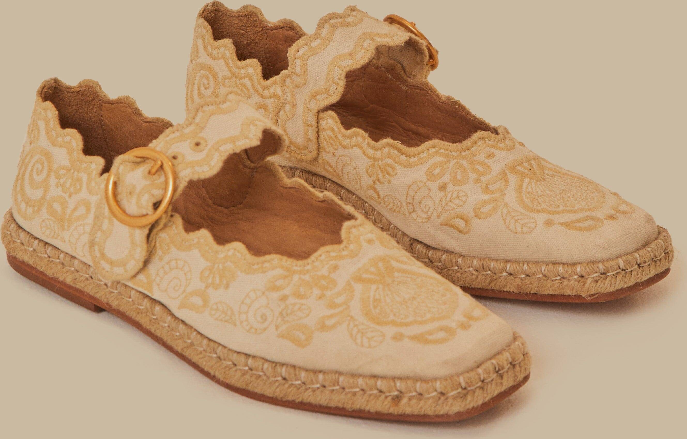Farm Rio Richelieu Ballerina Flat - Off-White