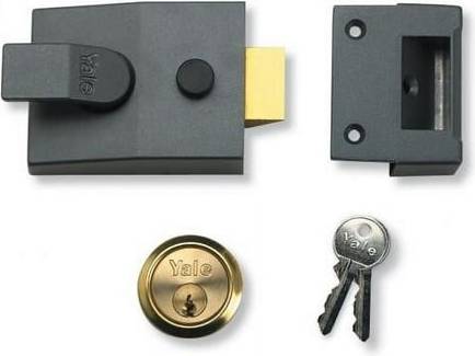 Yale keypad Yale Deadlocking Standard Nightlatch Security Lock