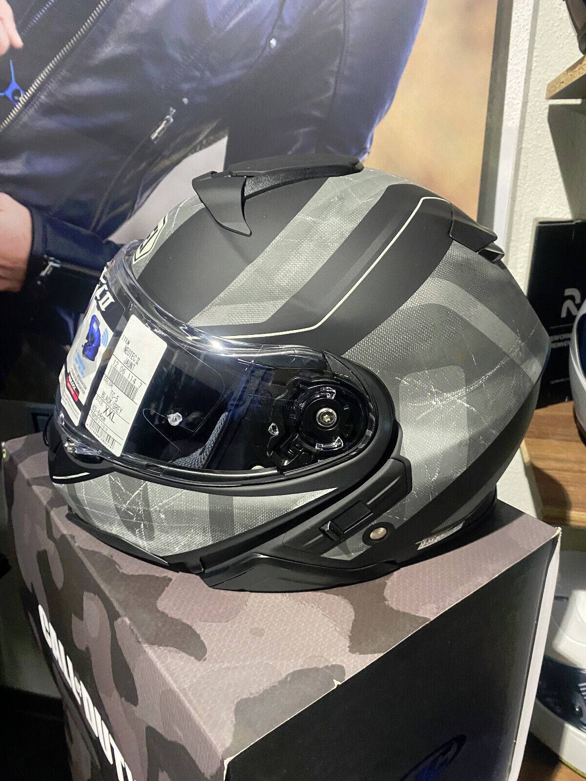 Shoei Neotec 2 Hjälm