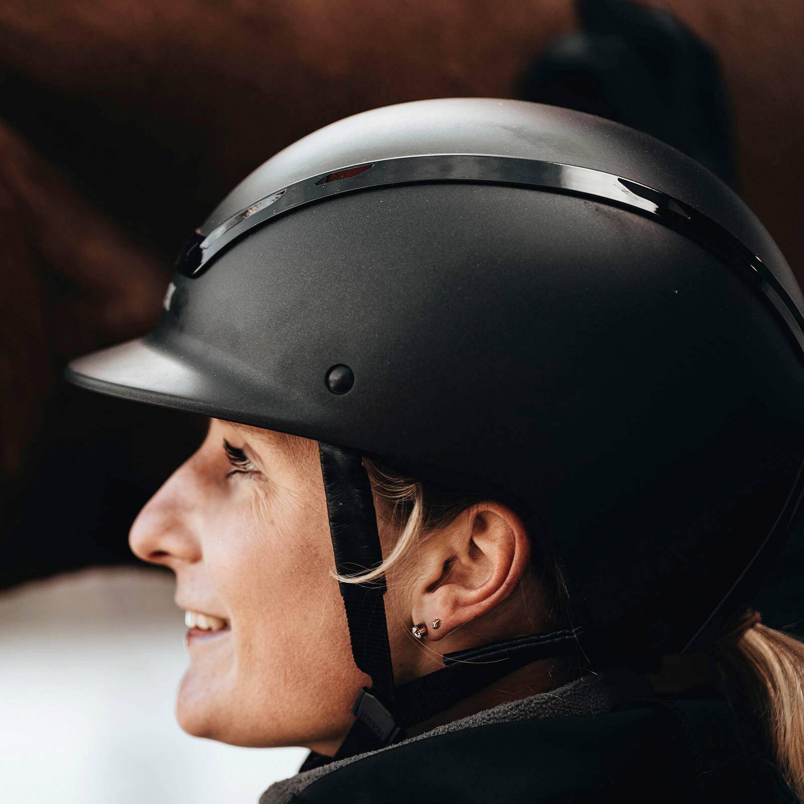 Uvex Exxeed Active Riding Helmet
