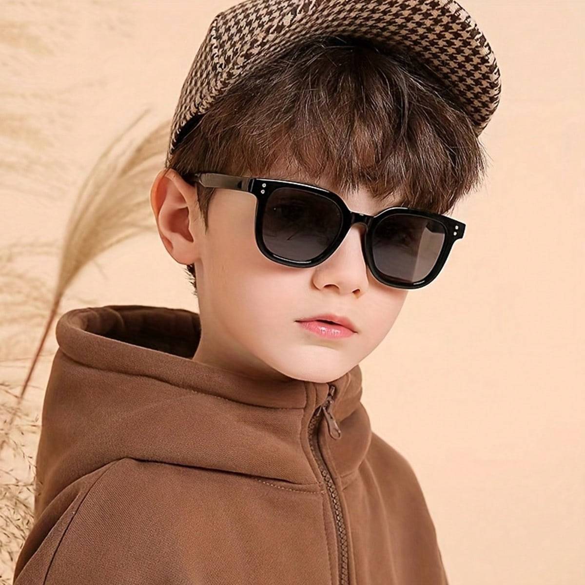 Shein Square Rivet Decor Classic Retro Sunglasses