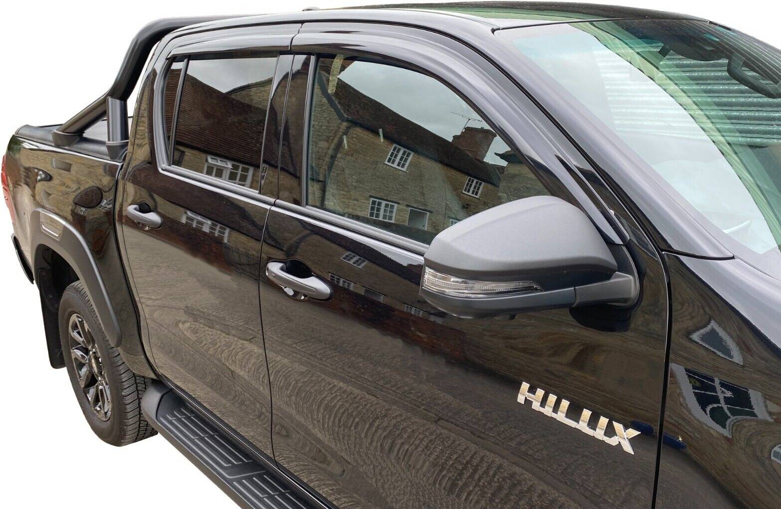 Car wind deflectors Clover Auto wind deflectors set