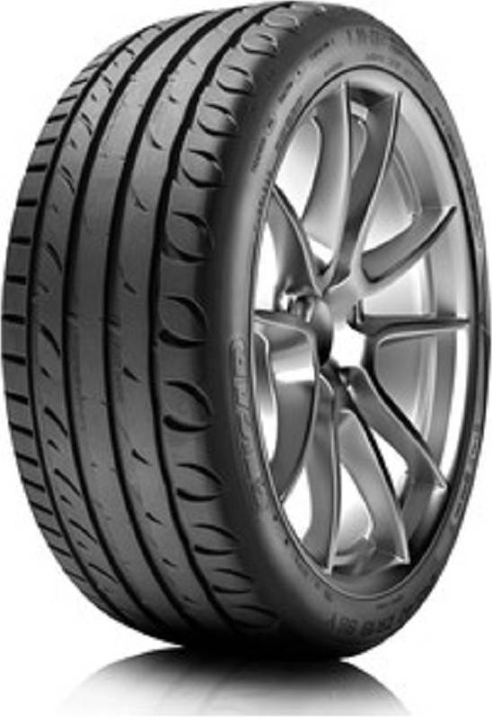225 45 r19 Tigar Ultra High Performance Däck 225 45 R19