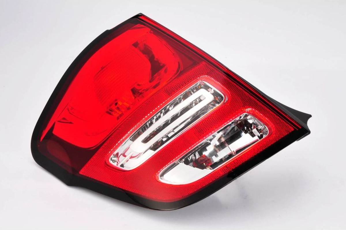Valeo Combination Rearlight 043946