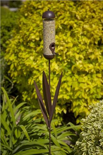 Rustic Reed Seed Garden Border Feeder