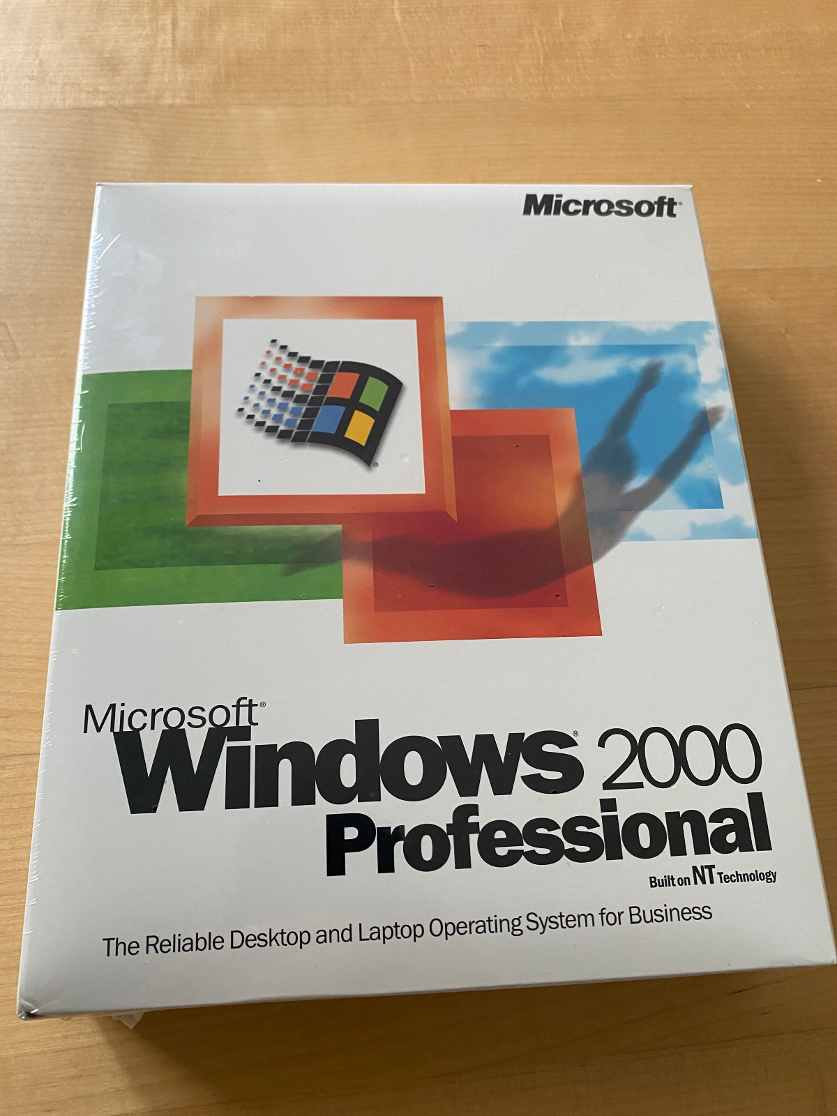 Microsoft Windows 2000 Professional Full Operating System - Sealed Box