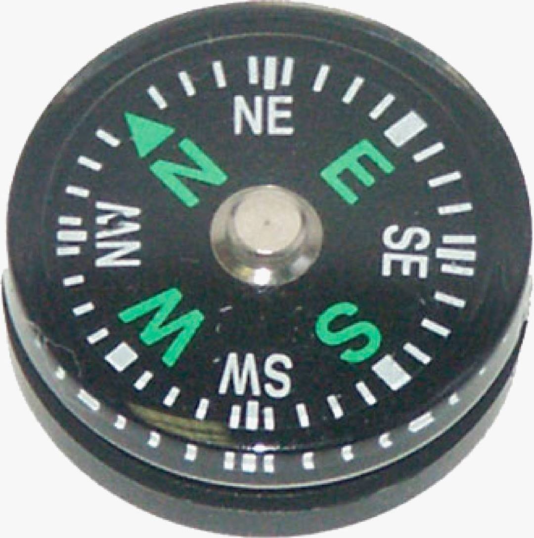 Highlander Button Compass