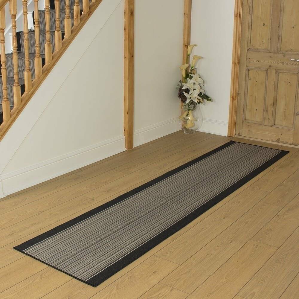 ClassicLiving Baitz Looped Hooked Graphite Rug 270cm x 80cm